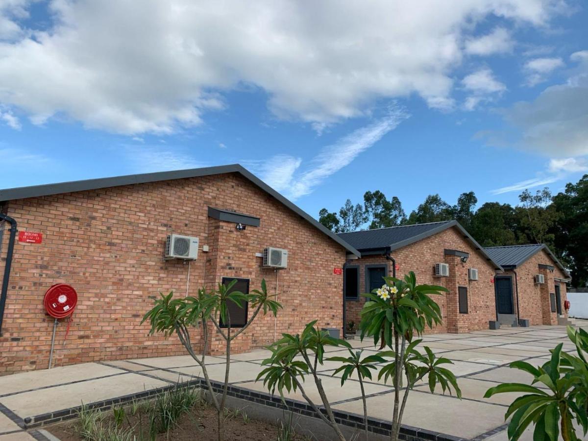 Airport Lodge Newcastle Esterno foto